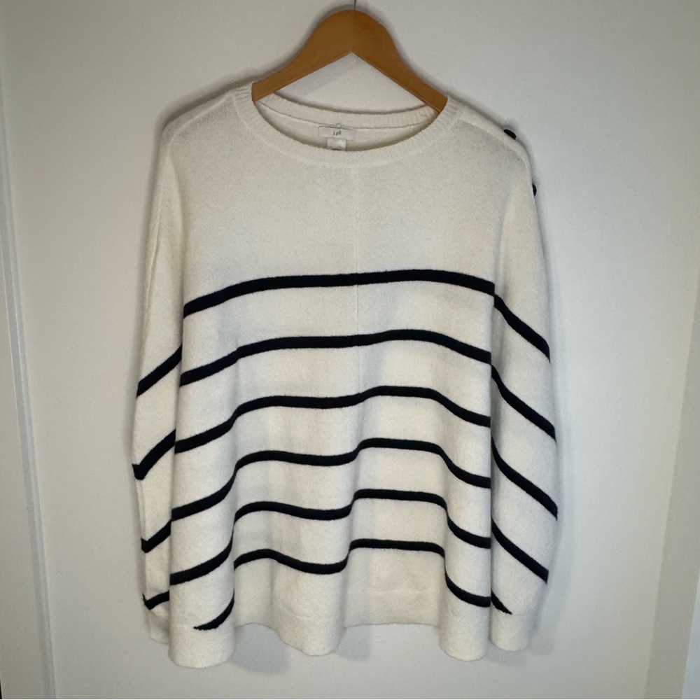 J.  Jill  Ivory  Black  Striped  Poncho  Sweater  One  Size  Casual  Minimalist - Picture 1 of 9